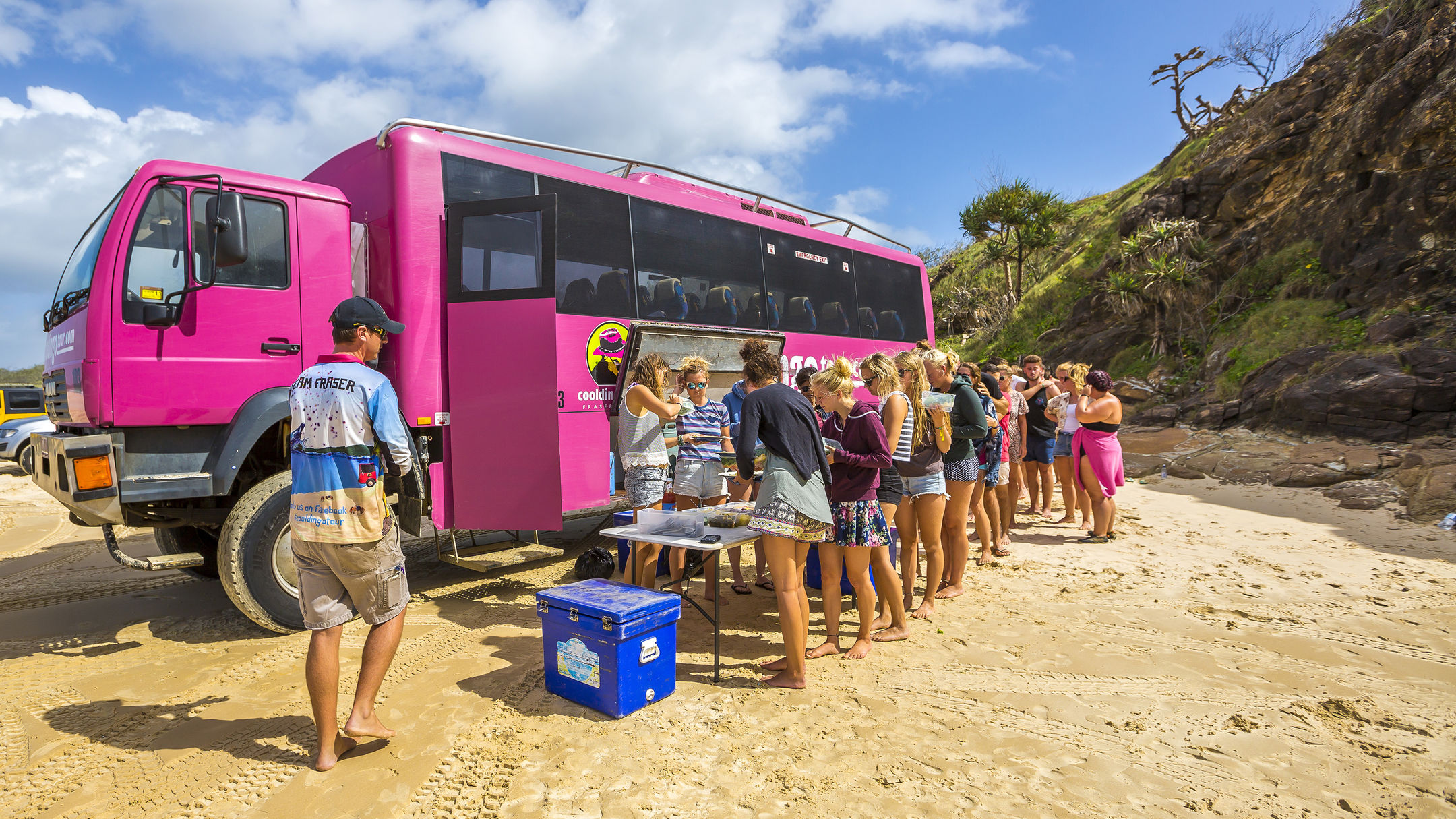 Cool Dingo 2 Day / 1 Night Tour ex-Hervey Bay